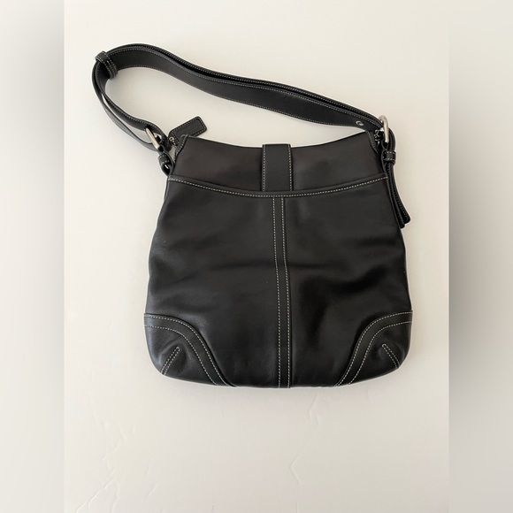 Coach purse - Picture 2 of 12